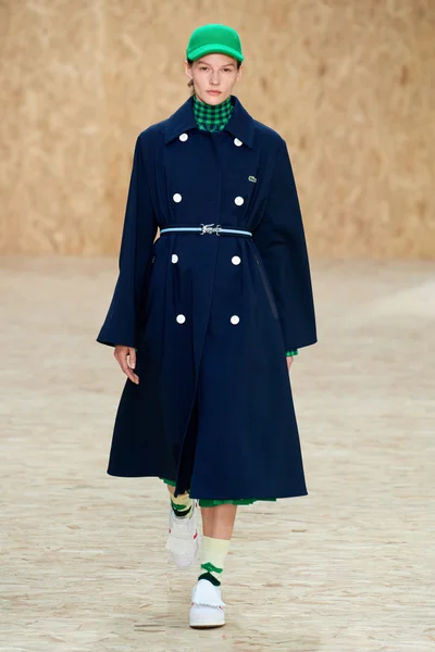 Look 5